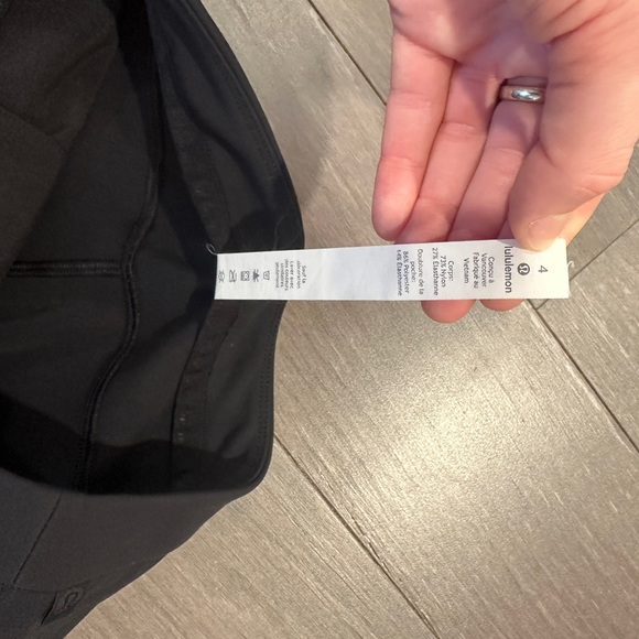 Lululemon Black Dress Pants Size 4 - Picture 6 of 7